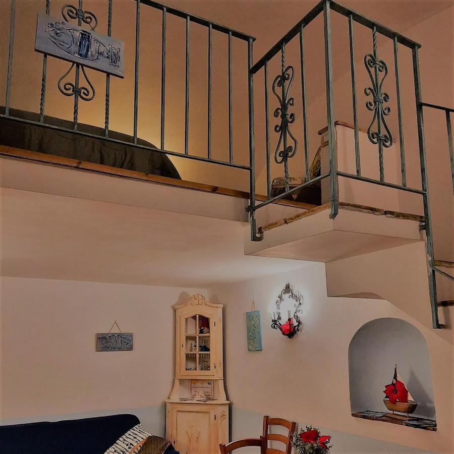 La Casa A Balconcino Apartman Gaeta Kültér fotó